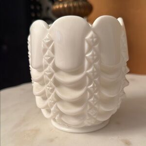 Elegant Vintage White Milk Glass Textured Vase / Decor / Planter (collectible)